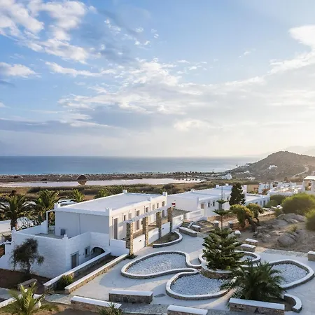 Kavuras Village & Отель