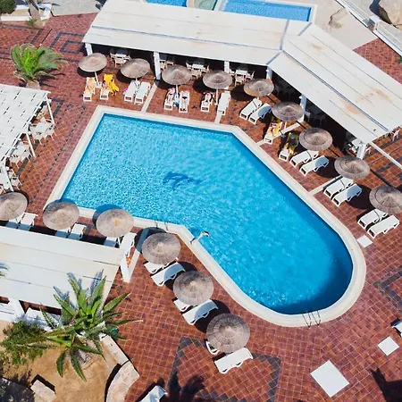 Hotel Kavuras Village &