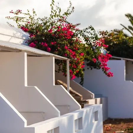 Kavuras Village & 4*