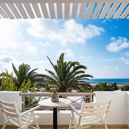 Kavuras Village & איוס פרוקופיוס