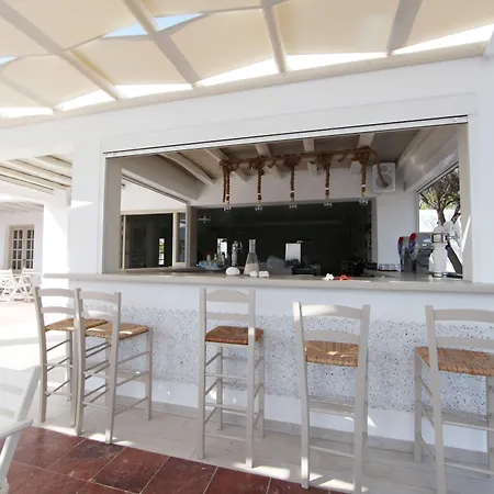 מלון Kavuras Village & 4*