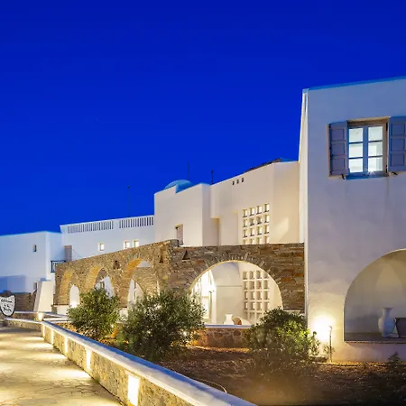 Kavuras Village & מלון איוס פרוקופיוס