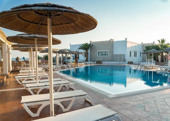 Kavuras Village & 4*