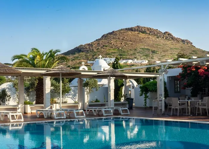 Kavuras Village & 4* Agios Prokopios (Naxos)