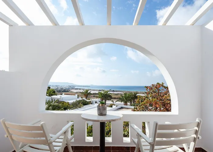 Hotel Kavuras Village &