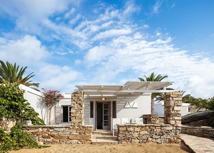 Kavuras Village & 4* Agios Prokopios (Naxos)