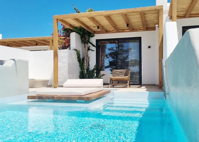 Kavuras Village & Agios Prokopios (Naxos)