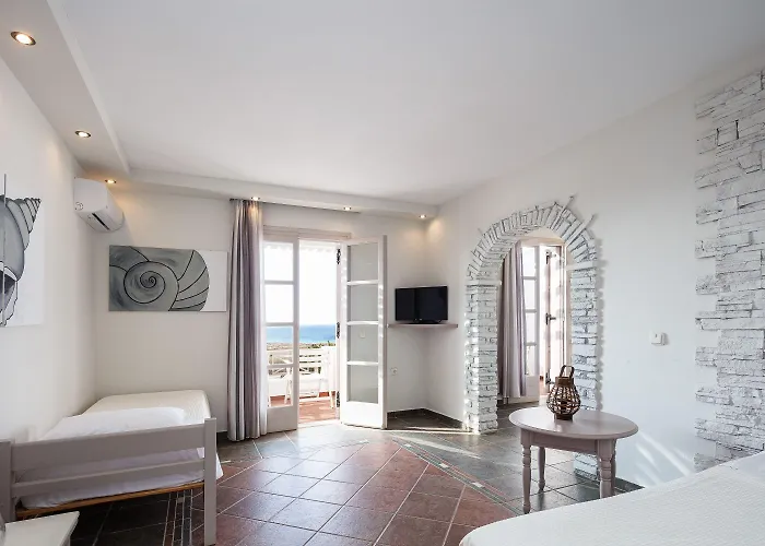 Kavuras Village & Hotel 4*